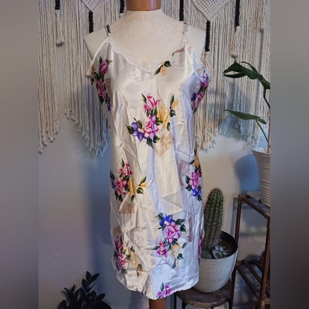 Secret Treasure nightgown